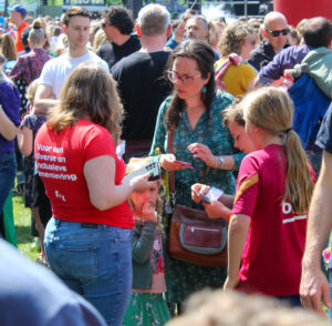 Lees meer over het artikel COC Noordoost Brabant viert de vrijheid op 5 mei!