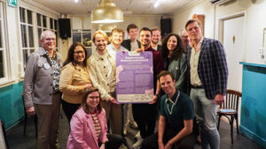 Lees meer over het artikel 11 Bossche partijen tekenen Regenboog Stembusakkoord tijdens Regenboog debat